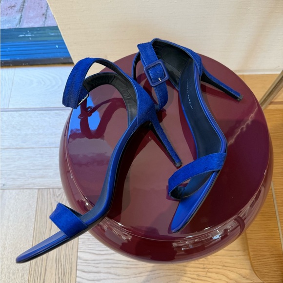 NWOB Giuseppe Zanotti Neyla Ponyhair 85mm Heel Sandal - Picture 4 of 8